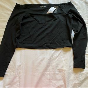 🆕 NWT New Abercrombie & Fitch Crop Top